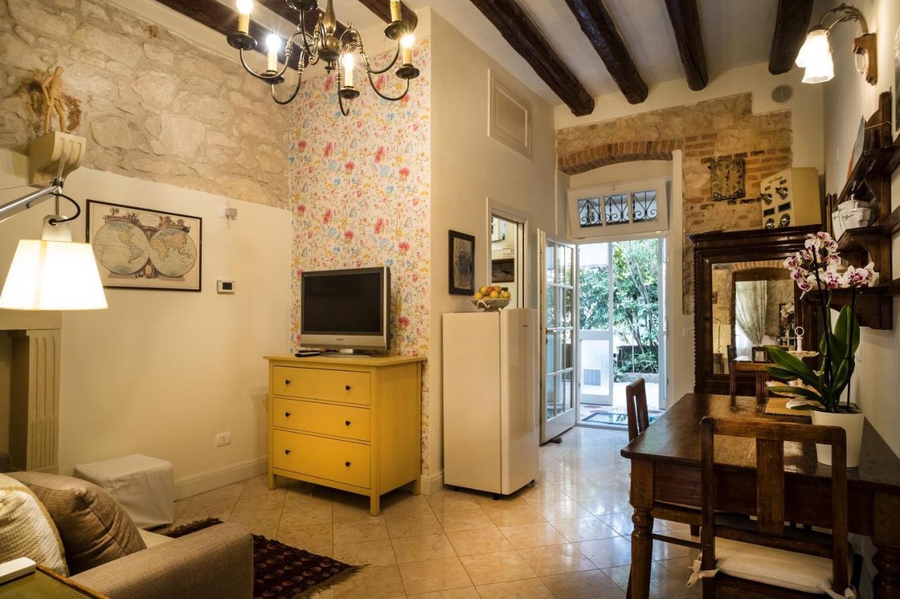 Il Calamaio Verona Bagian luar foto